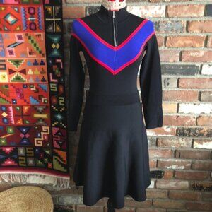 Black CHEER Blue & Red V Bodycon Long Sleeve Pull-over Knee Length DRESS